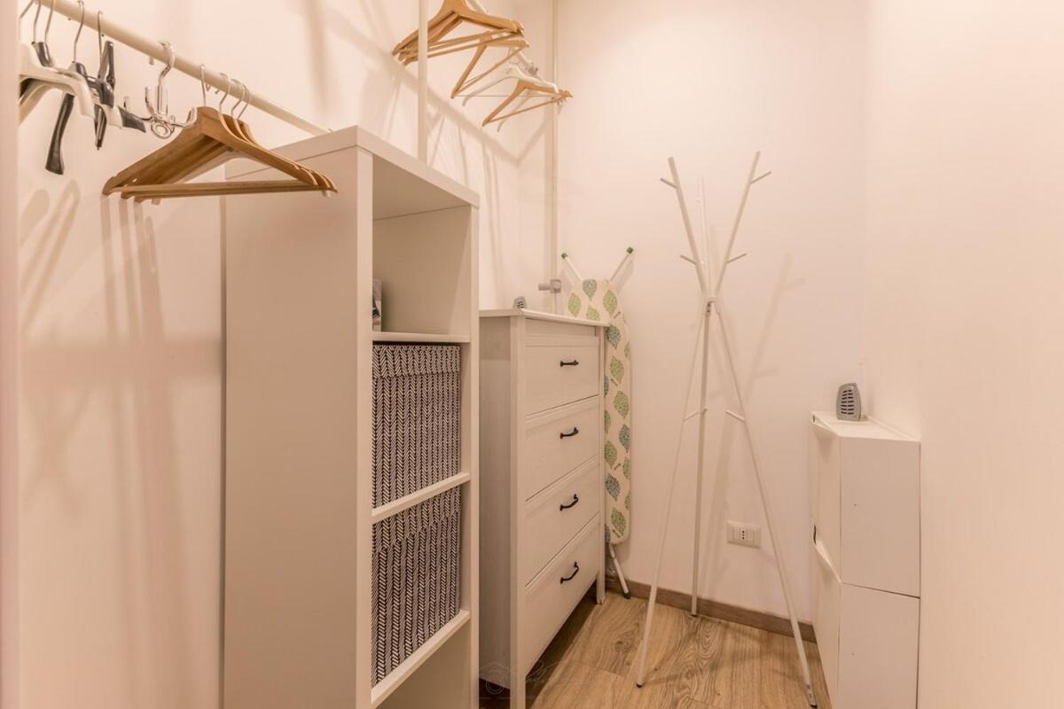 Apartment Trilocale Vicino Metro B Con Self Check In E Wi-fi Rome